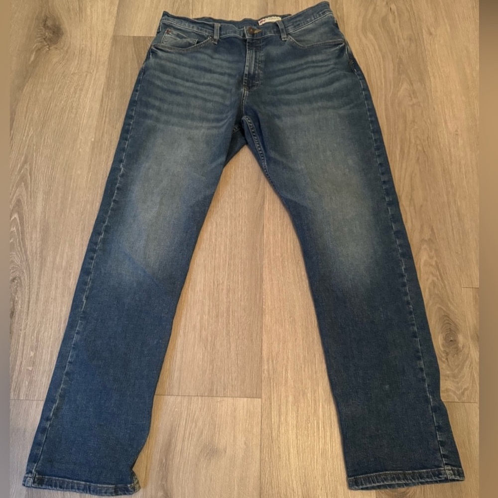 Men's Wrangler Athletic Fit Jeans 34x32
